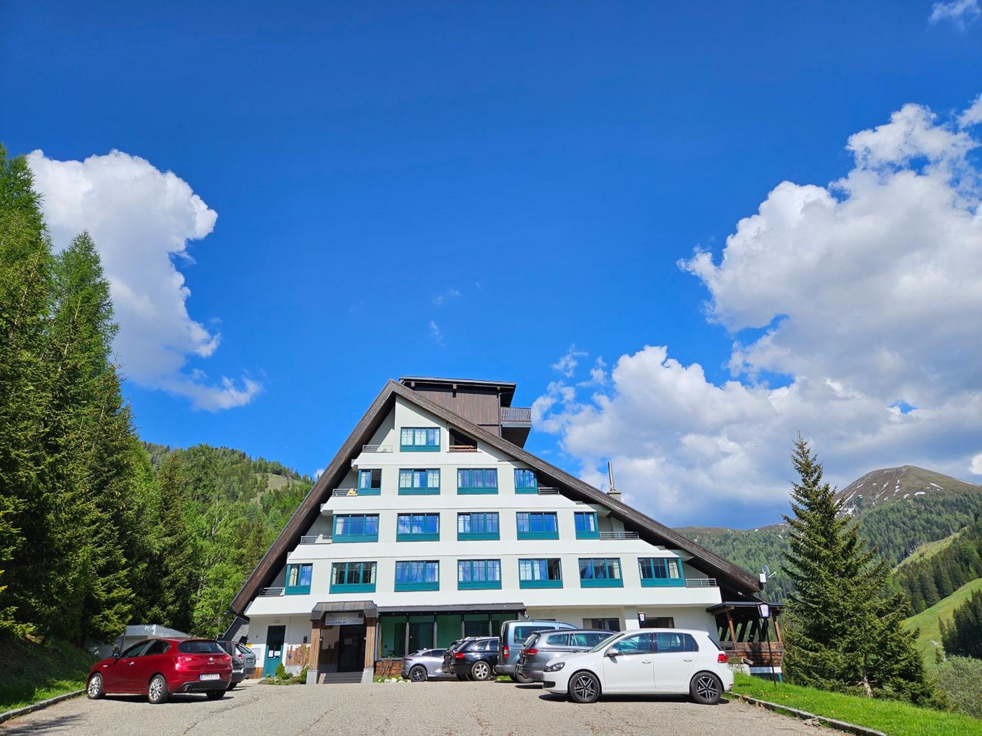 Kinder- Und Familienhotel Nockalm อินเนอร์เคร็มส์ ภายนอก รูปภาพ