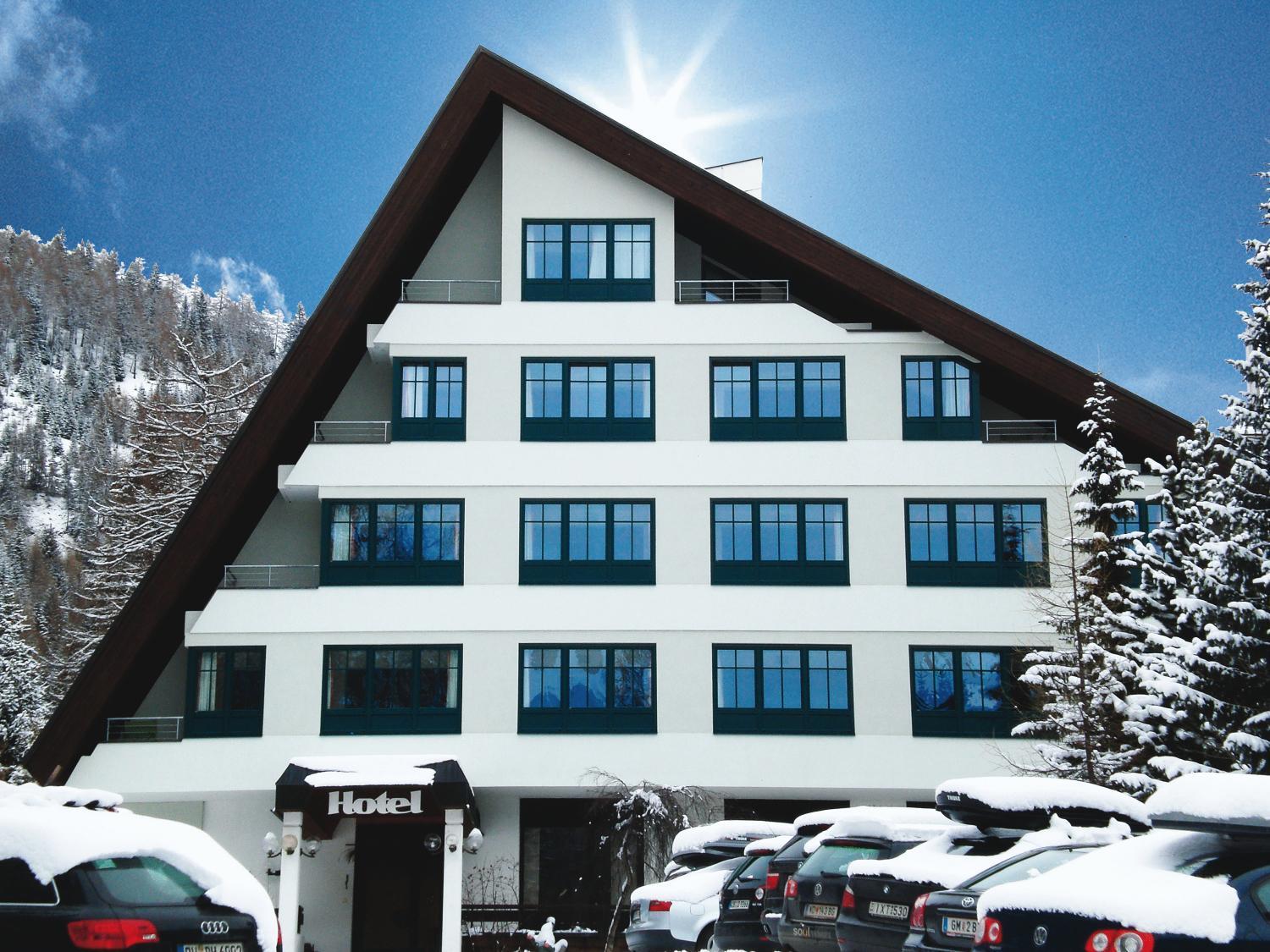 Kinder- Und Familienhotel Nockalm อินเนอร์เคร็มส์ ภายนอก รูปภาพ