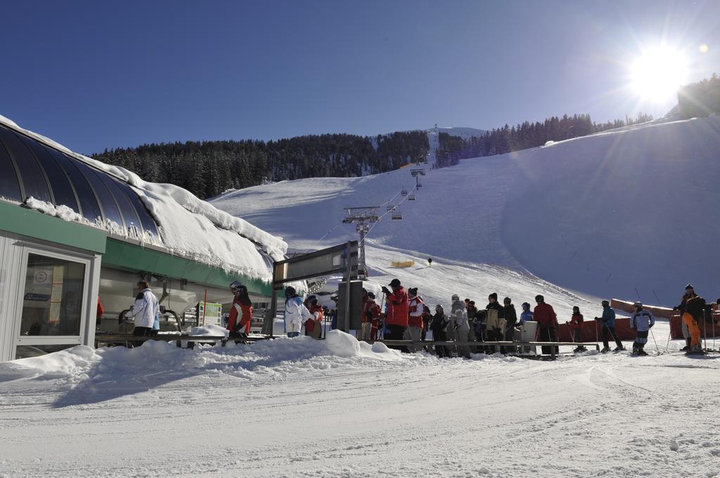 Kinder- Und Familienhotel Nockalm อินเนอร์เคร็มส์ ภายนอก รูปภาพ